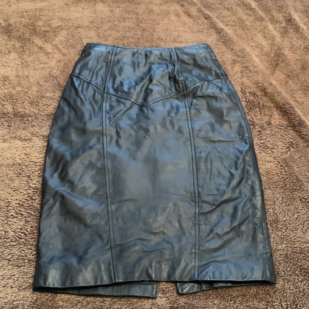 Genuine Leather Black Skirt Pelle Cuir Size 4 Vintage 1980s 80s LeatherSkirt